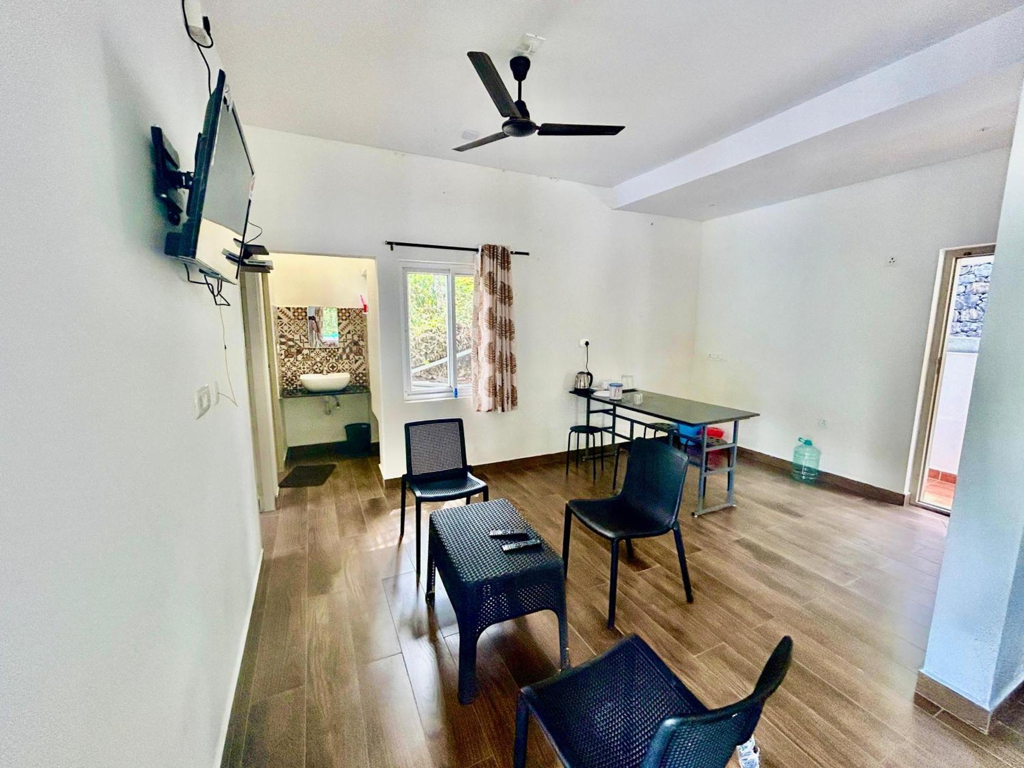 Misty Heights Peermade - Private Mountain Villa Retreat Vandiperiyar Ngoại thất bức ảnh