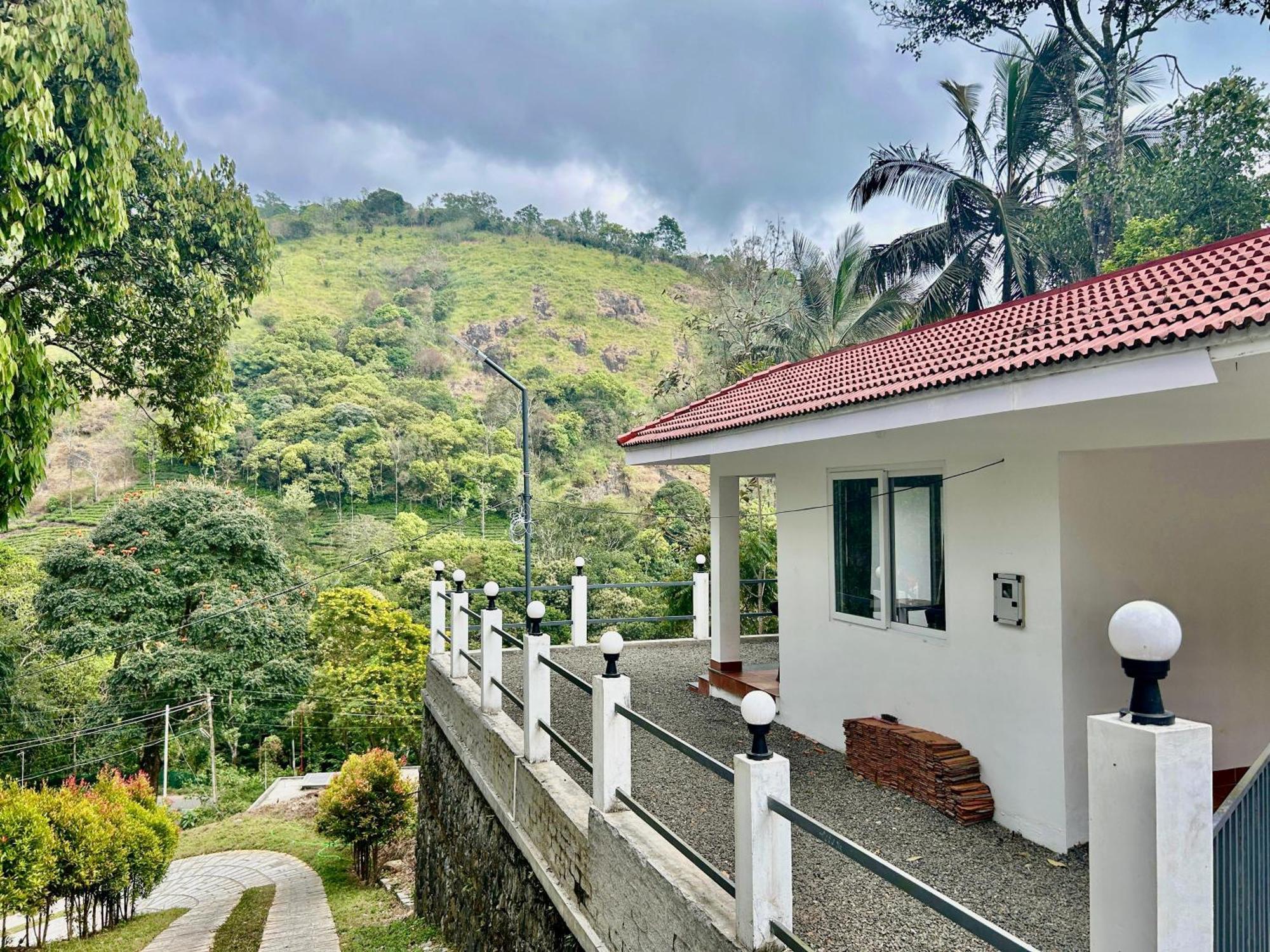 Misty Heights Peermade - Private Mountain Villa Retreat Vandiperiyar Ngoại thất bức ảnh