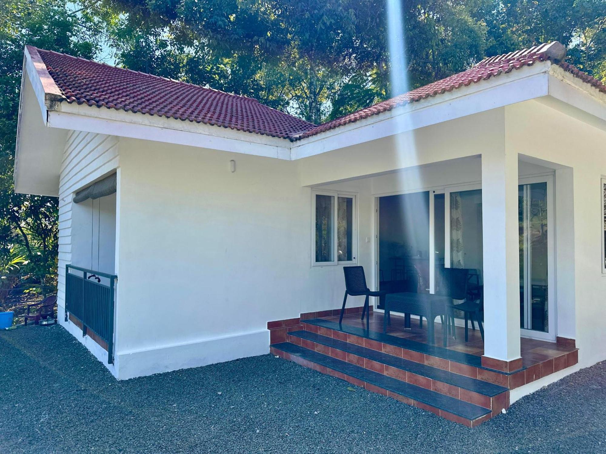Misty Heights Peermade - Private Mountain Villa Retreat Vandiperiyar Ngoại thất bức ảnh